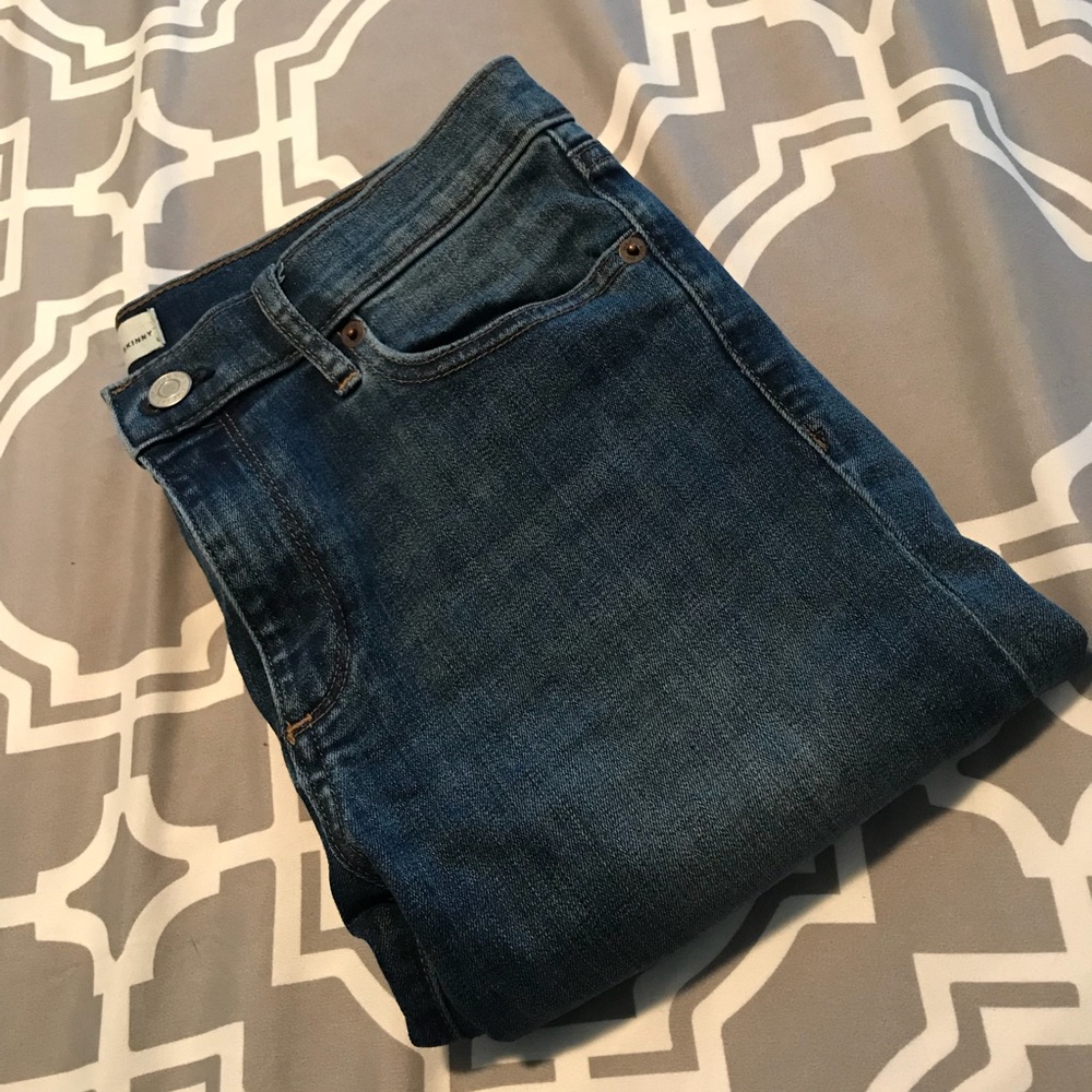 Gap True skinny jean. Size 29 Short